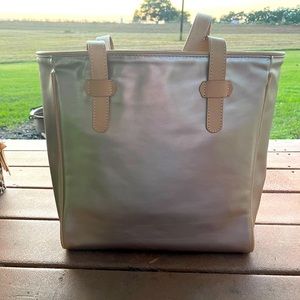 Consuela Classic w/Mona inside!